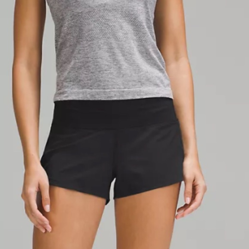 Lululemon speed up low rise short 2.5”